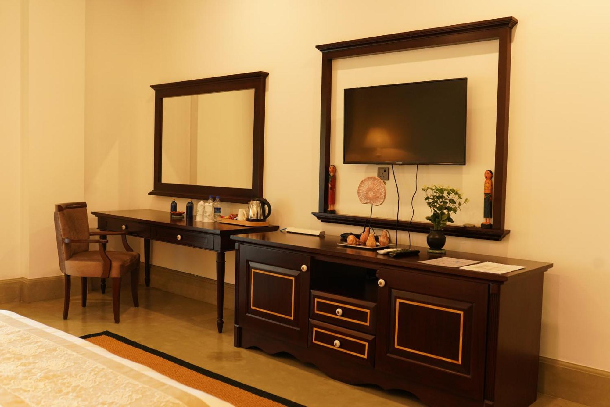 The Grand Walawwa Hotel พินนาวาลา ภายนอก รูปภาพ