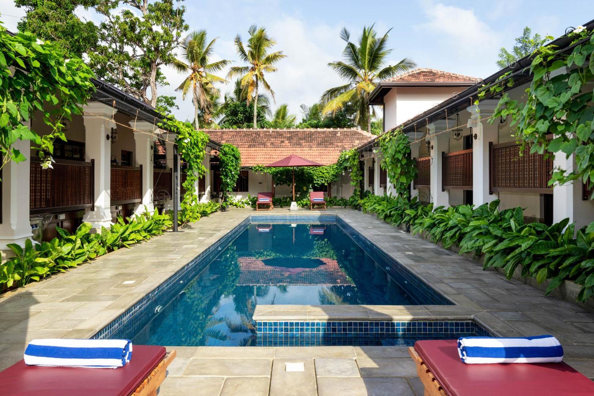 The Grand Walawwa Hotel พินนาวาลา ภายนอก รูปภาพ