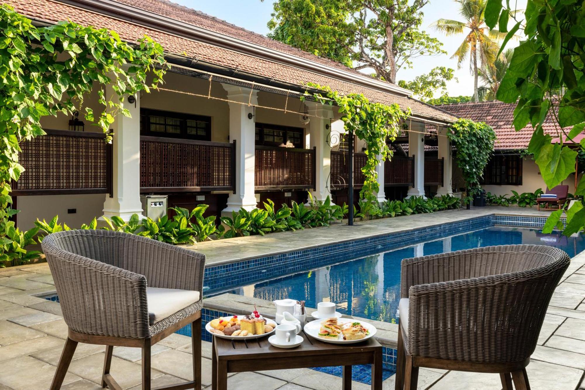 The Grand Walawwa Hotel พินนาวาลา ภายนอก รูปภาพ